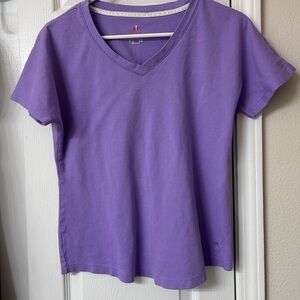 Isaac Mizrahi Lavender V-Neck Short Sleeve Tee